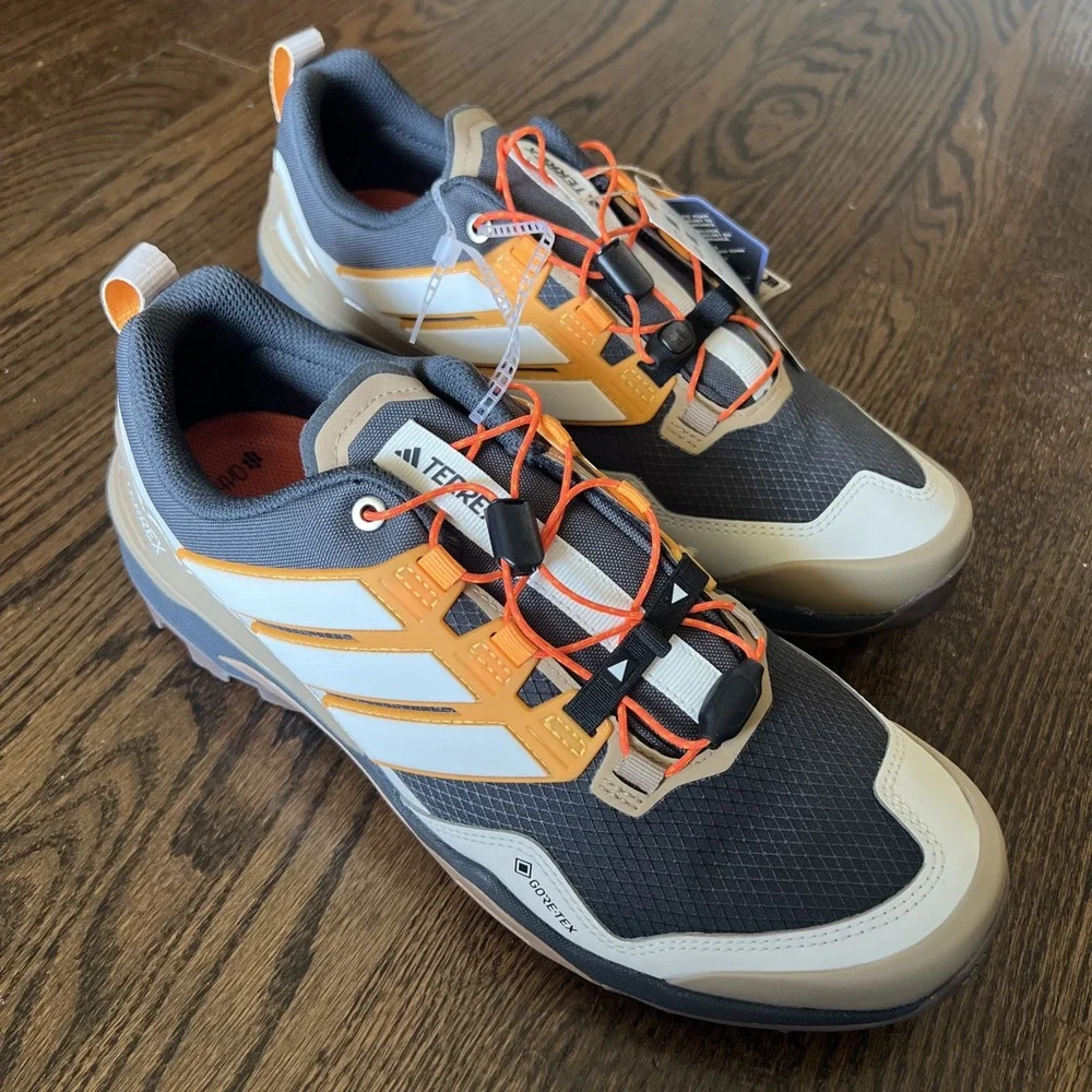 Adidas Terrex Skychaser  GT Gore Tex JR3987  shoes sz 9.5 Brand New